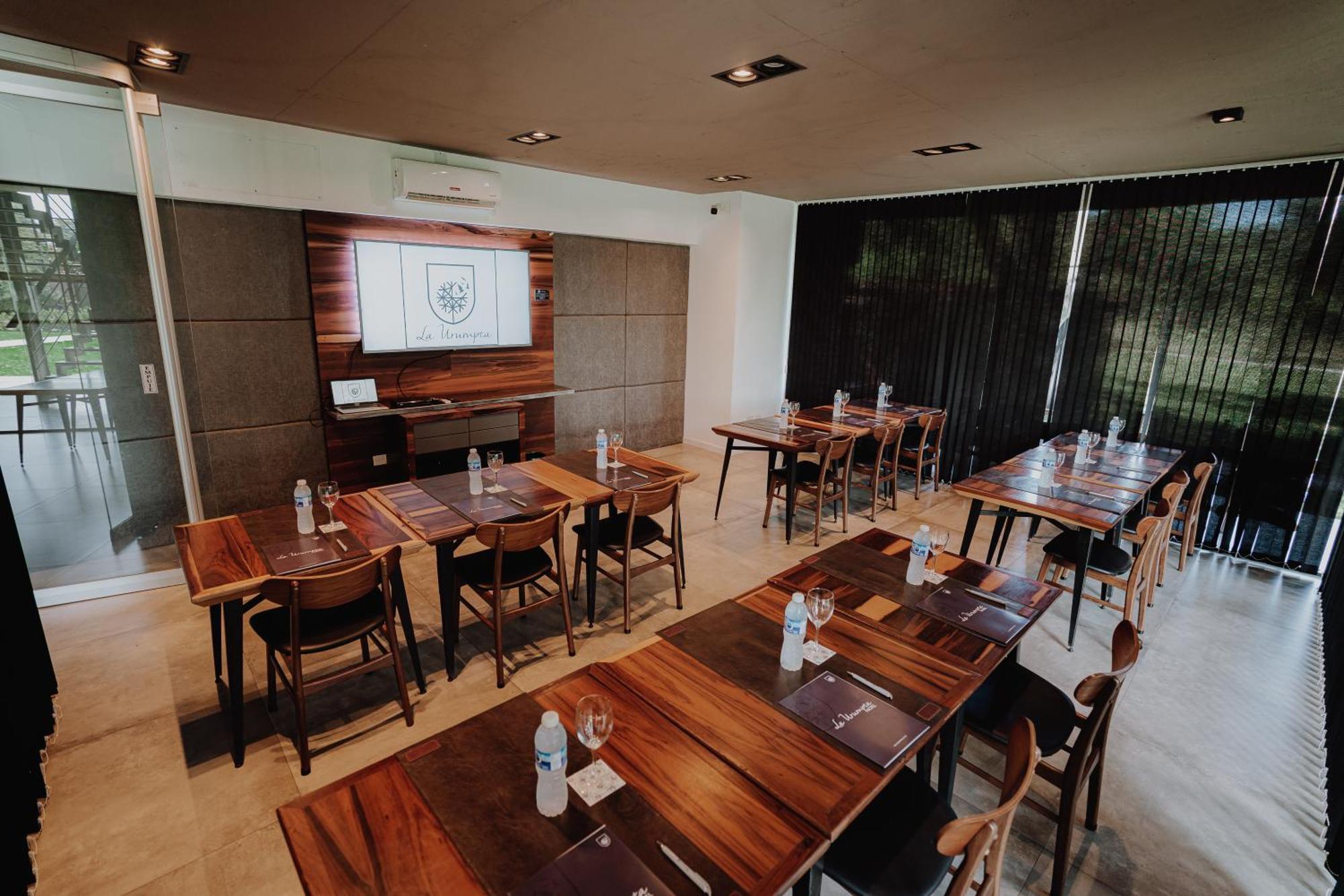 La Urumpta Hotel By Aken Mind Río Cuarto 外观 照片