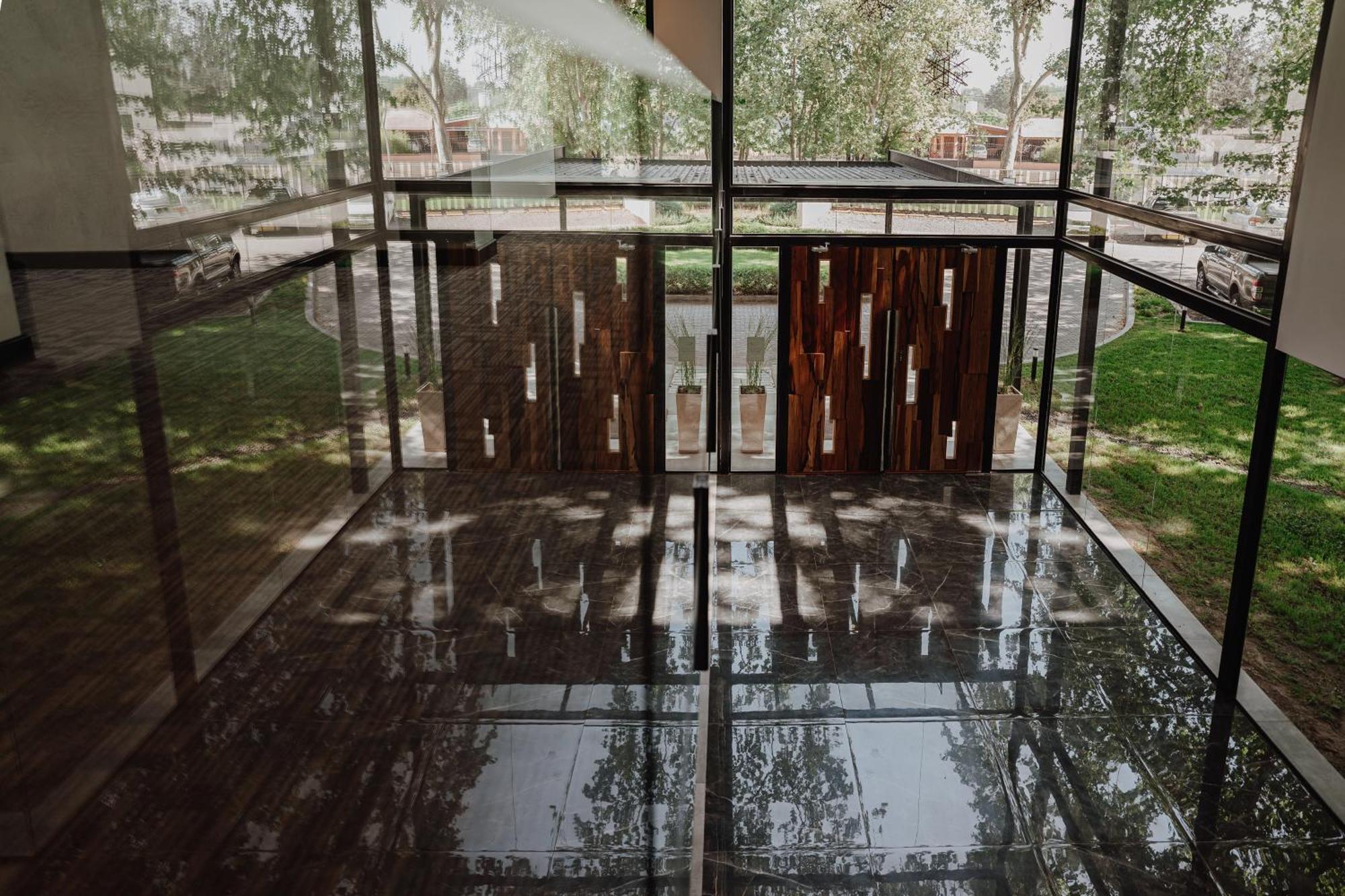 La Urumpta Hotel By Aken Mind Río Cuarto 外观 照片